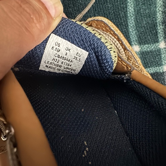 Sperry Kids Boat Shoes in Tan and Cream - Picture 7 of 7